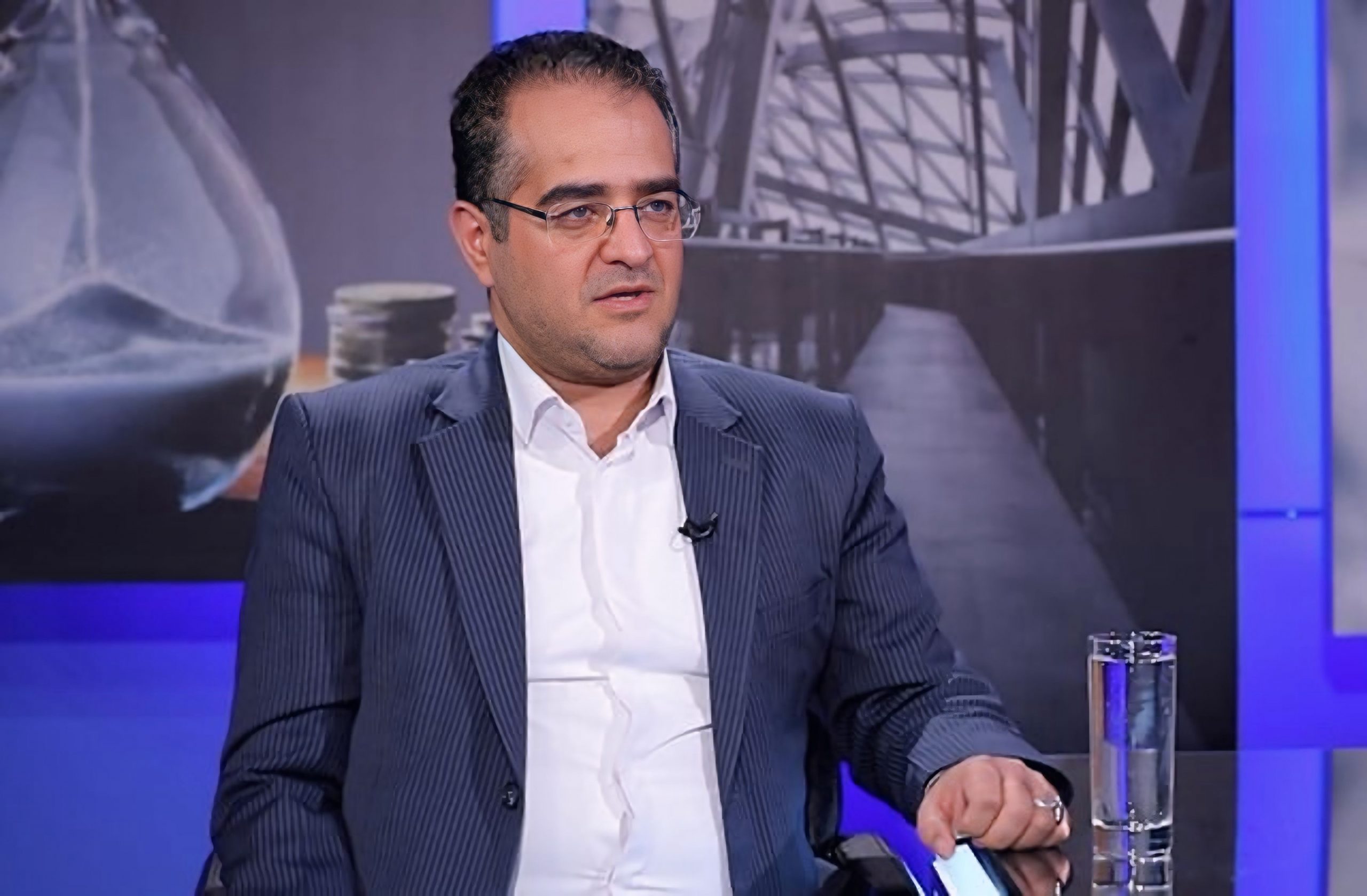 Վտանգավոր պլան է. Հայաստանը գոյատևման ոչ մի շանս չի ունենա, եթե կորցնի Իրանի հետ սահմանը. Էհսան Մովահեդիան